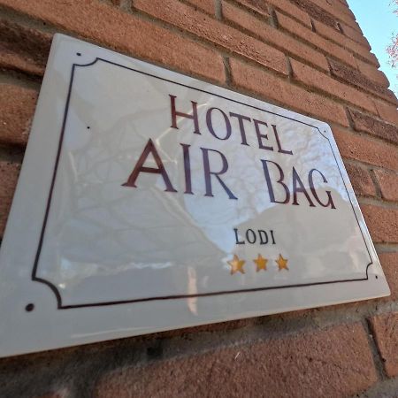 Hotel Air Bag Лоди Екстериор снимка