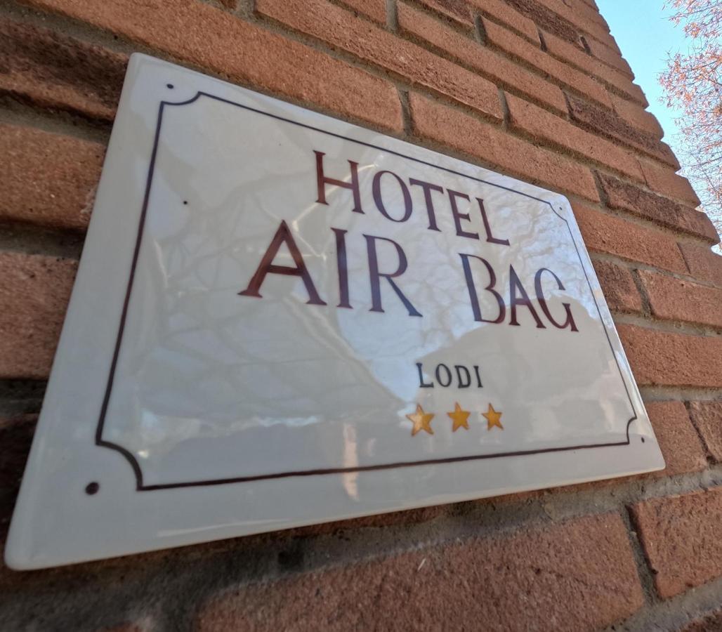 Hotel Air Bag Лоди Екстериор снимка